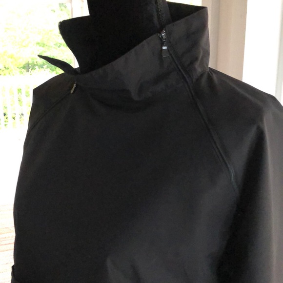 Calvin Klein black windbreaker, NWOT.  Size large - Picture 5 of 7